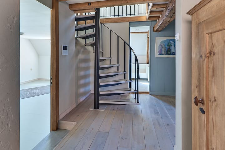 Photo 46 of Academiestraat 1-A