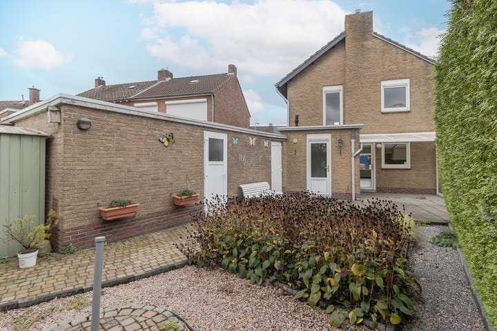 Foto 5 van Emmastraat 15