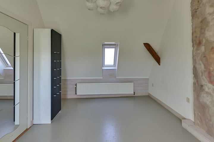 Photo 51 of Academiestraat 1-A