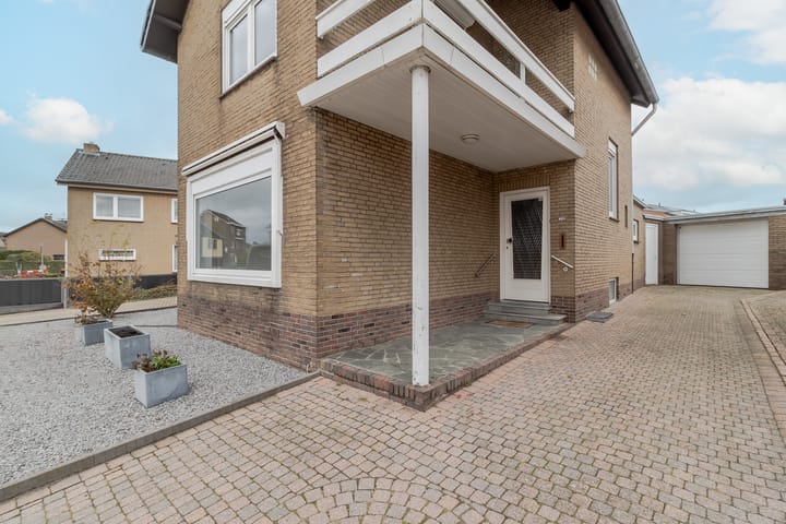 Foto 7 van Emmastraat 15