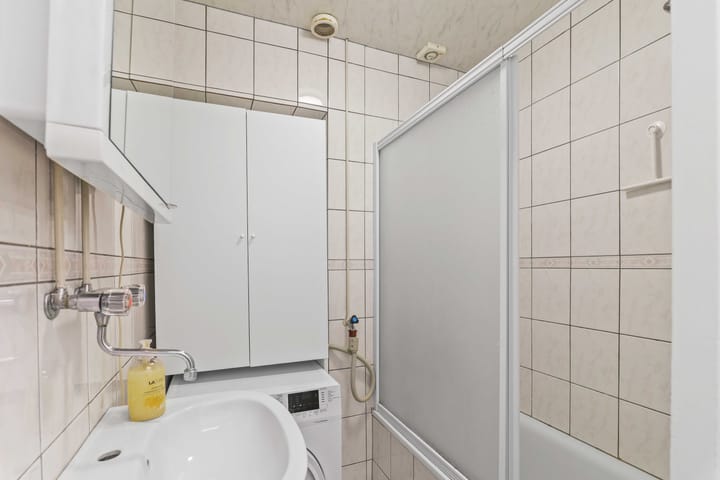 Foto 16 van Buizerdstraat 8-B