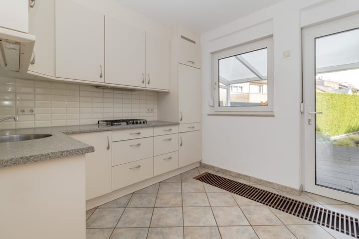 Foto 11 van Emmastraat 15