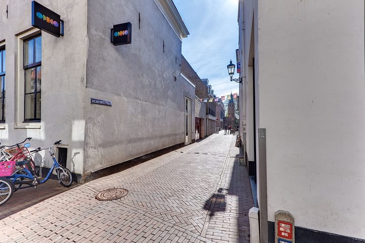 Photo 59 of Academiestraat 1-A