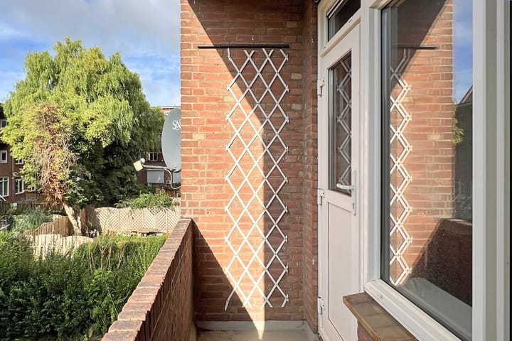 Foto 22 van Buizerdstraat 8-B