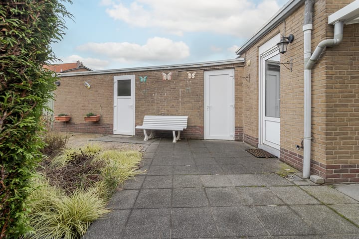 Foto 25 van Emmastraat 15