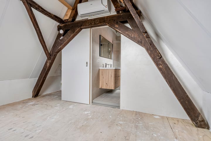 Foto 23 van Hinthamereinde 70-B