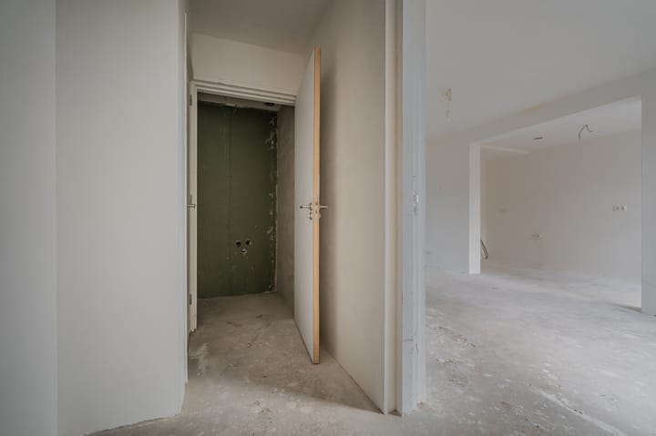 Photo 21 of Nijveenlaan 35