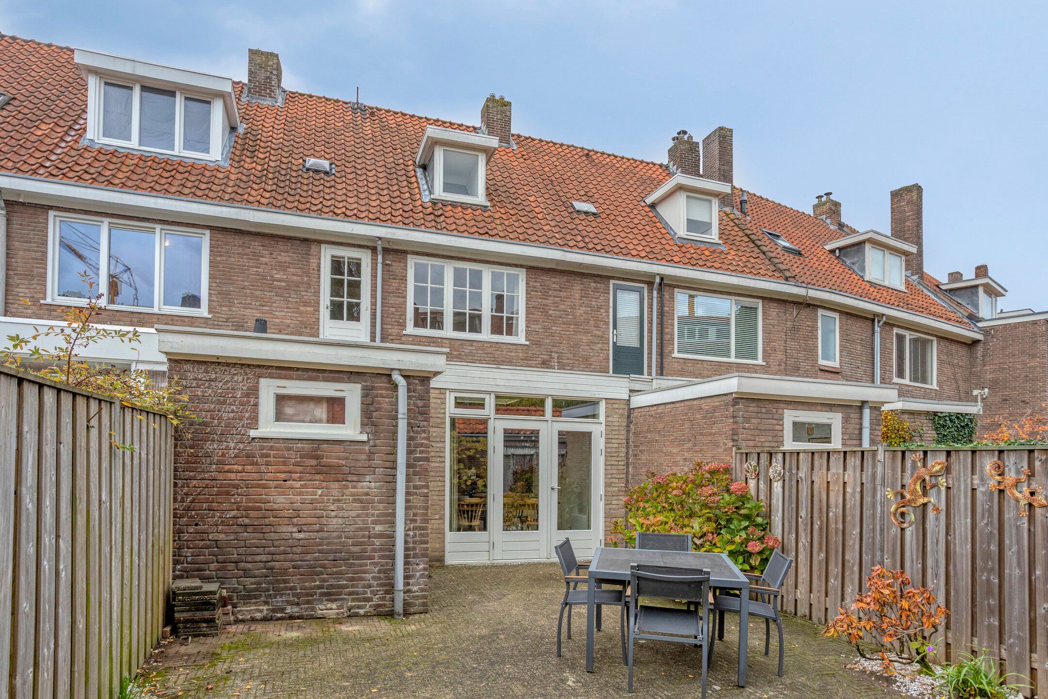 Foto 12 van Frederik Hendriklaan 12