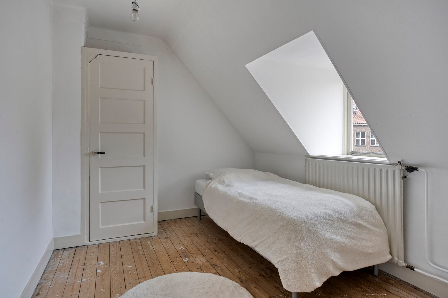 Foto 25 van Frederik Hendriklaan 12