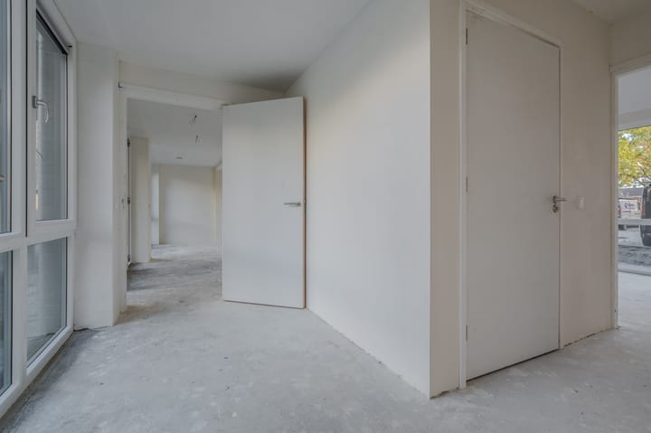 Photo 17 of Nijveenlaan 37