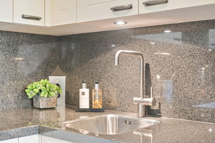 Photo 4 of Kanaalboulevard 76