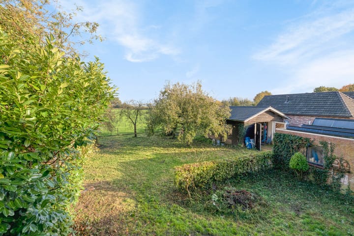 Foto 18 van Deursenseweg 2-A