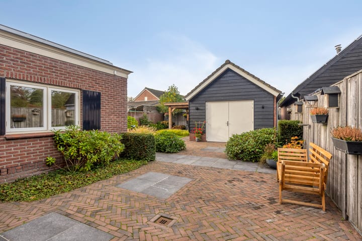 Photo 2 of Kuikseindseweg 8