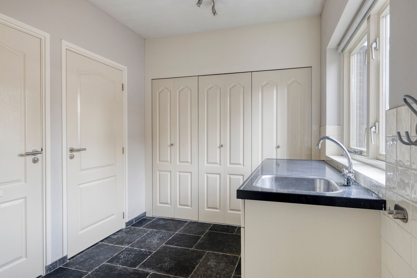 Photo 19 of Kuikseindseweg 8