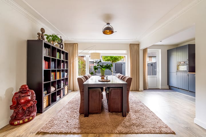 Foto 8 van Dolphijnstraat 16