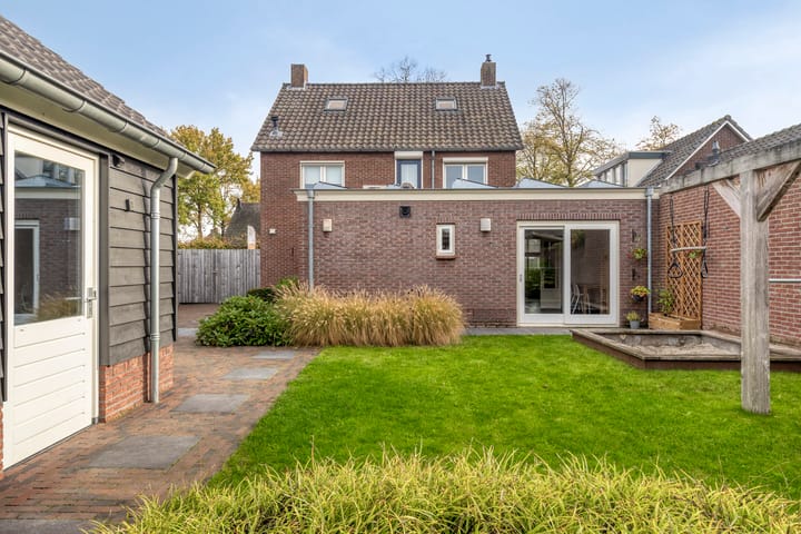 Photo 38 of Kuikseindseweg 8