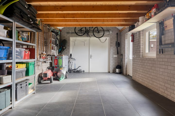 Photo 42 of Kuikseindseweg 8