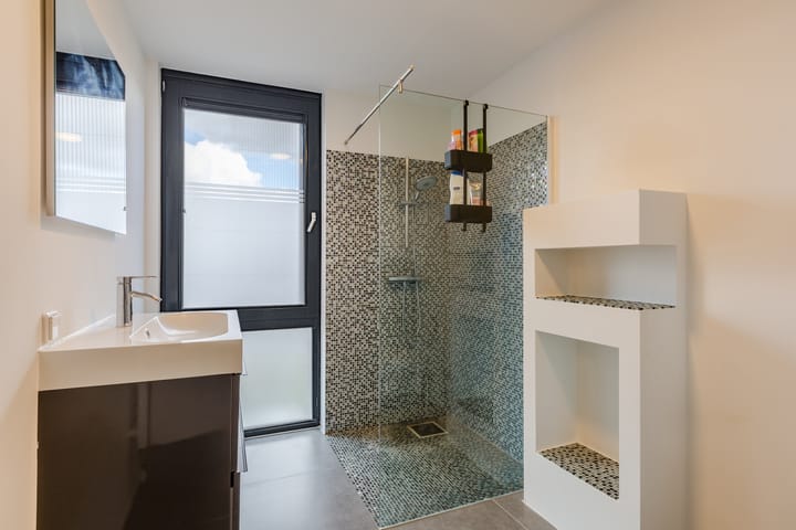 Photo 17 of Waardenburgstraat 88