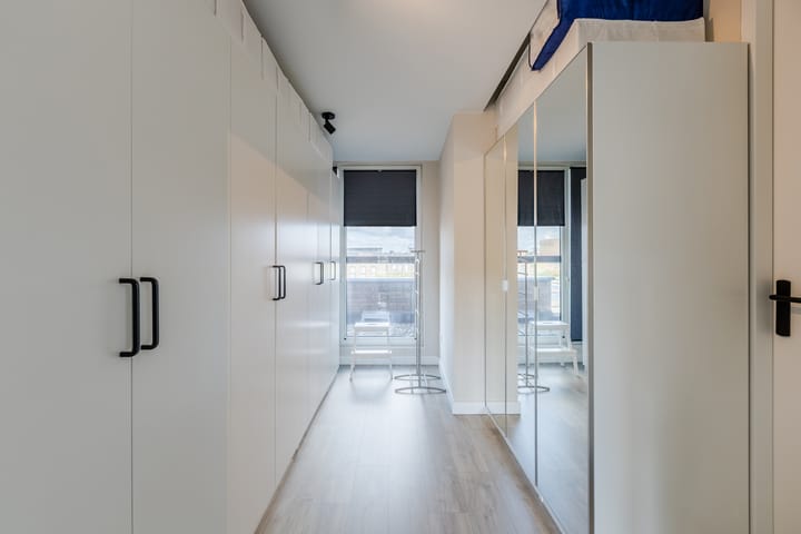 Photo 25 of Waardenburgstraat 88