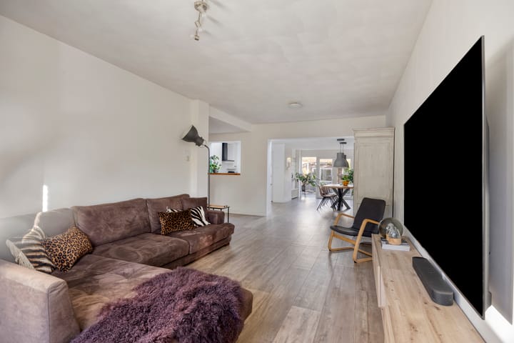 Photo 14 of Alexanderstraat 57