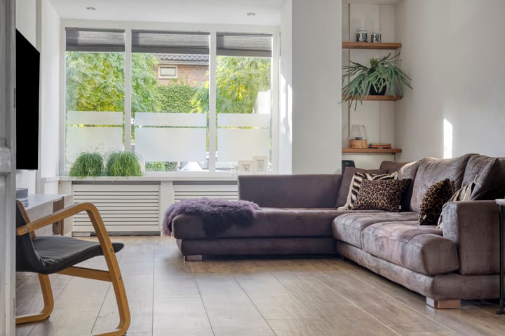 Photo 15 of Alexanderstraat 57