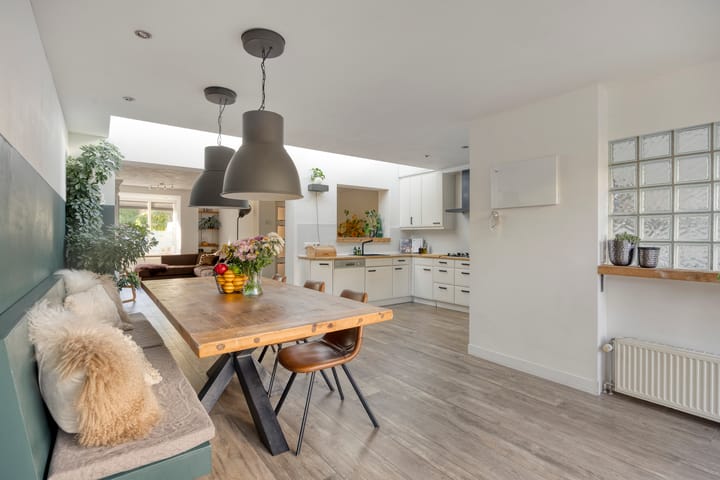 Photo 23 of Alexanderstraat 57