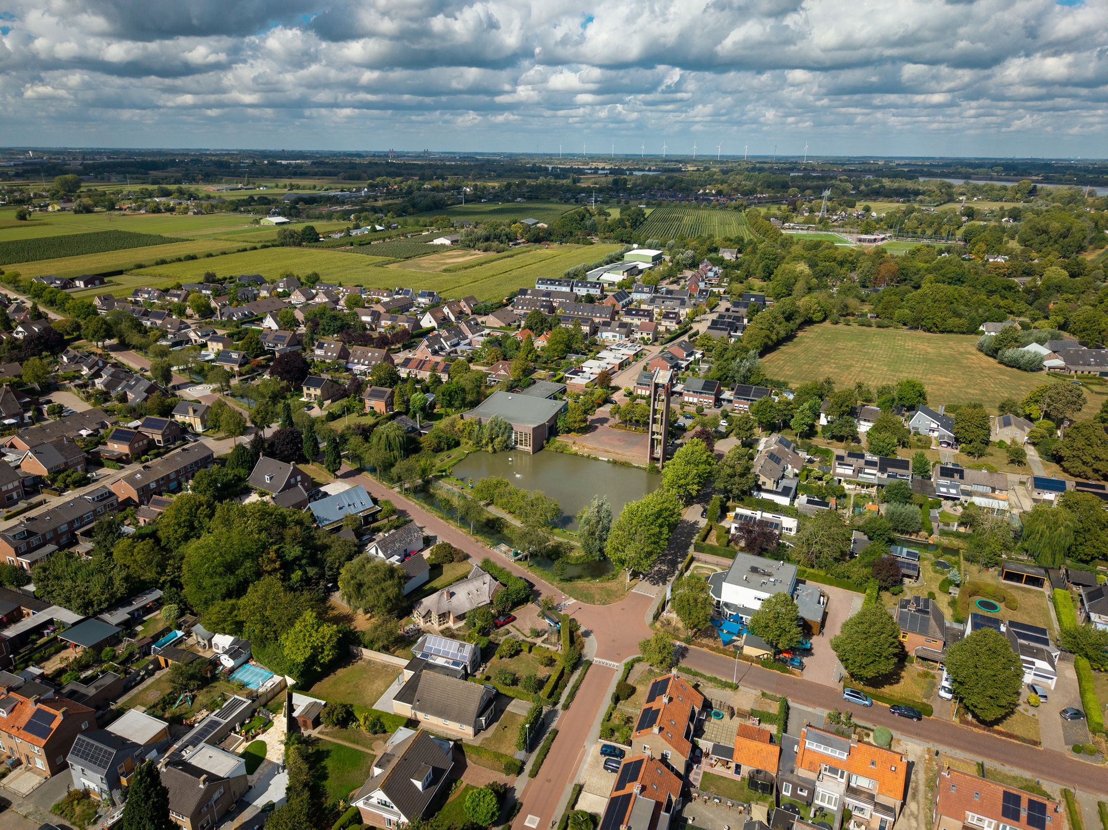 Foto 12 van mgr. Bekkersplein 28