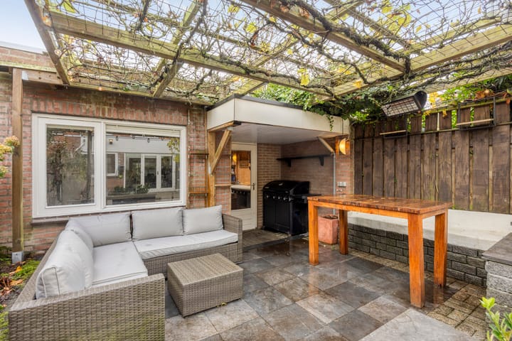 Photo 41 of Alexanderstraat 57