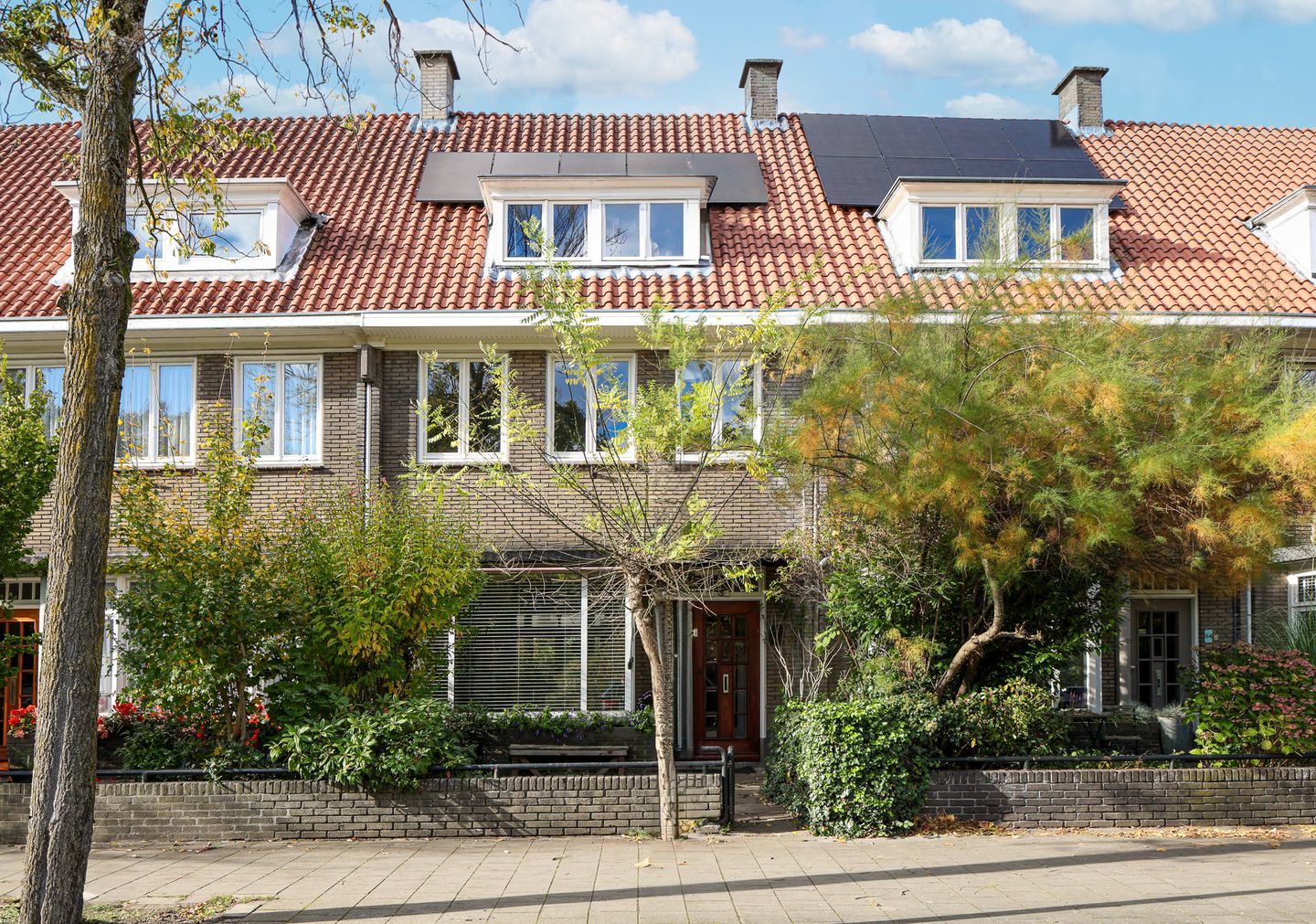 Photo 1 of Floralaan Oost 66