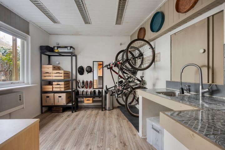 Photo 46 of Alexanderstraat 57