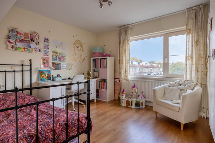 Foto 15 van Merelstraat 8