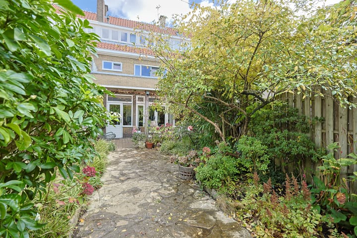 Photo 26 of Floralaan Oost 66