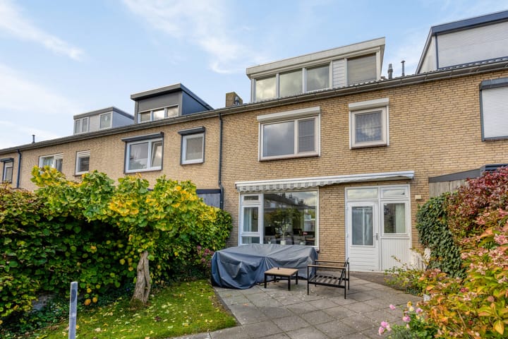 Foto 25 van Merelstraat 8