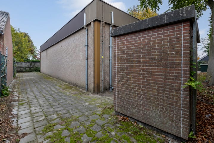 Photo 39 of Duinstraat 1-A