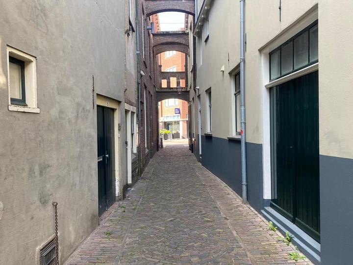 Foto 2 van Agnietensteeg 8