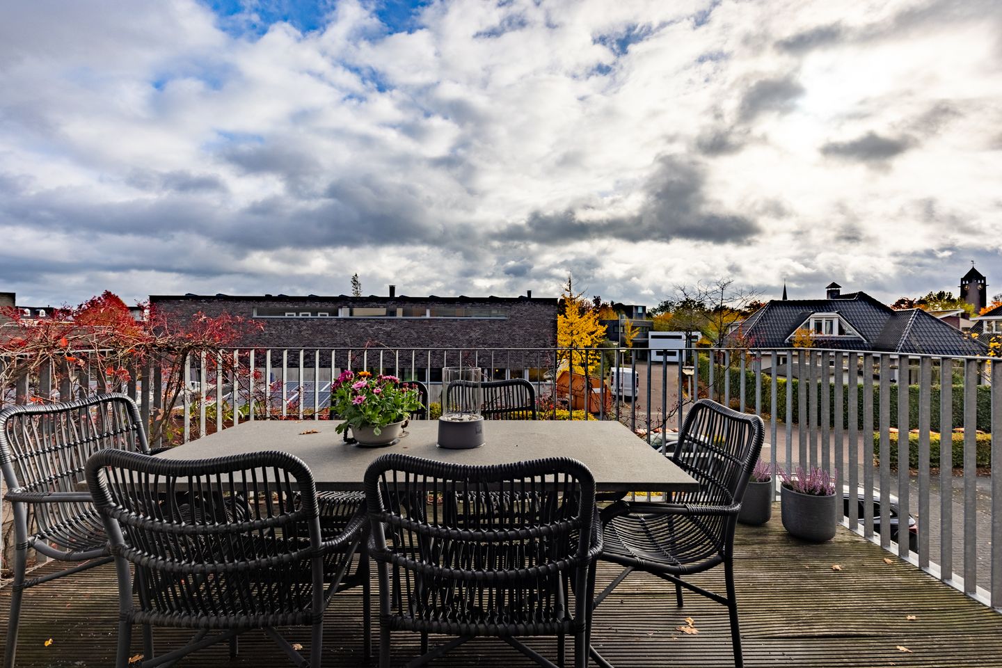 Foto 19 van Lonnekerspoorlaan 90