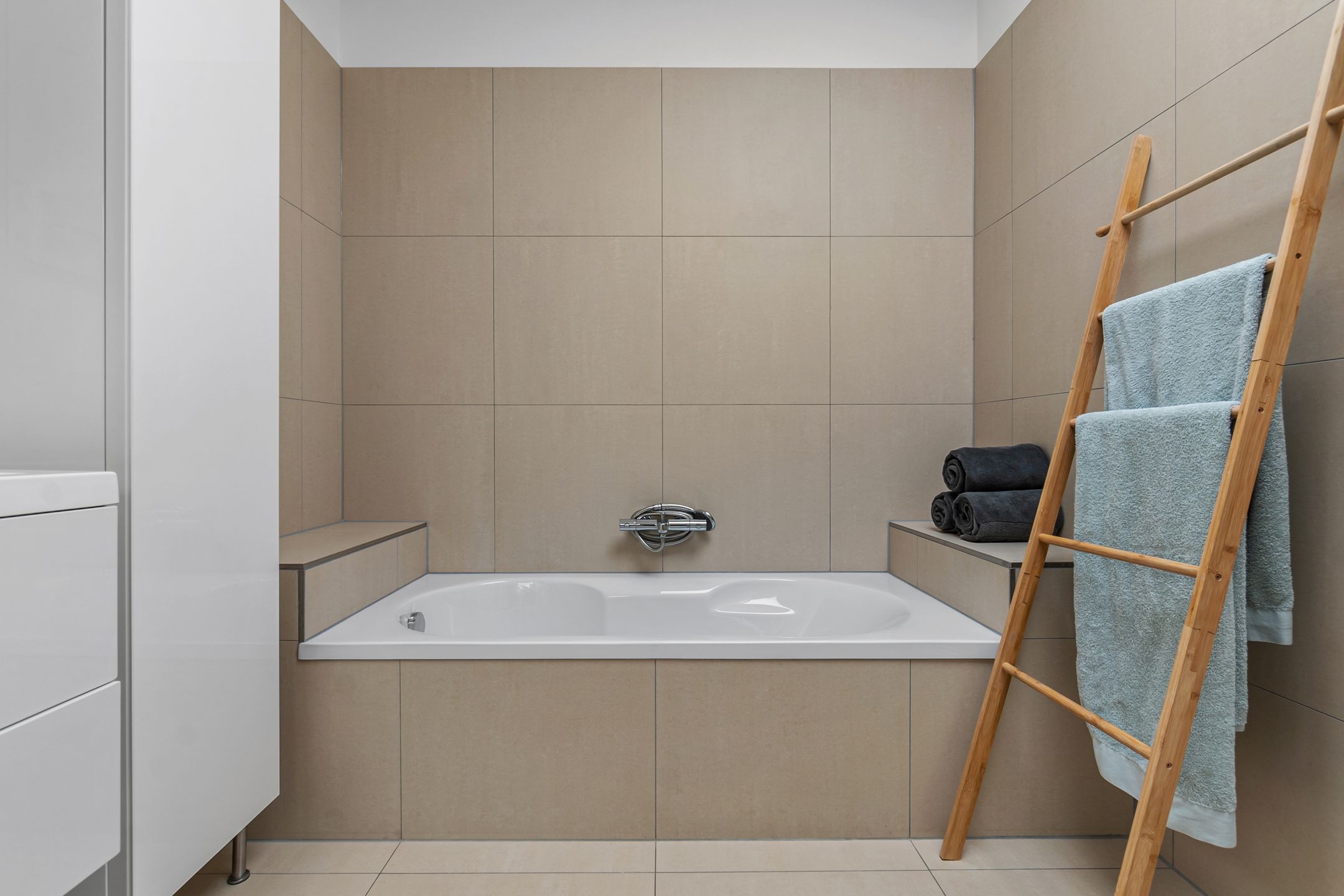 Photo 3 of Obrechtstraat 299