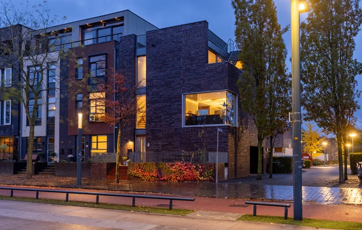 Foto 32 van Lonnekerspoorlaan 90