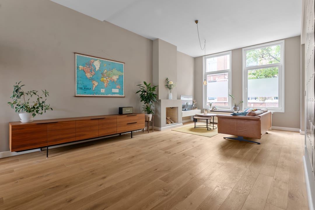 Photo 8 of Obrechtstraat 299