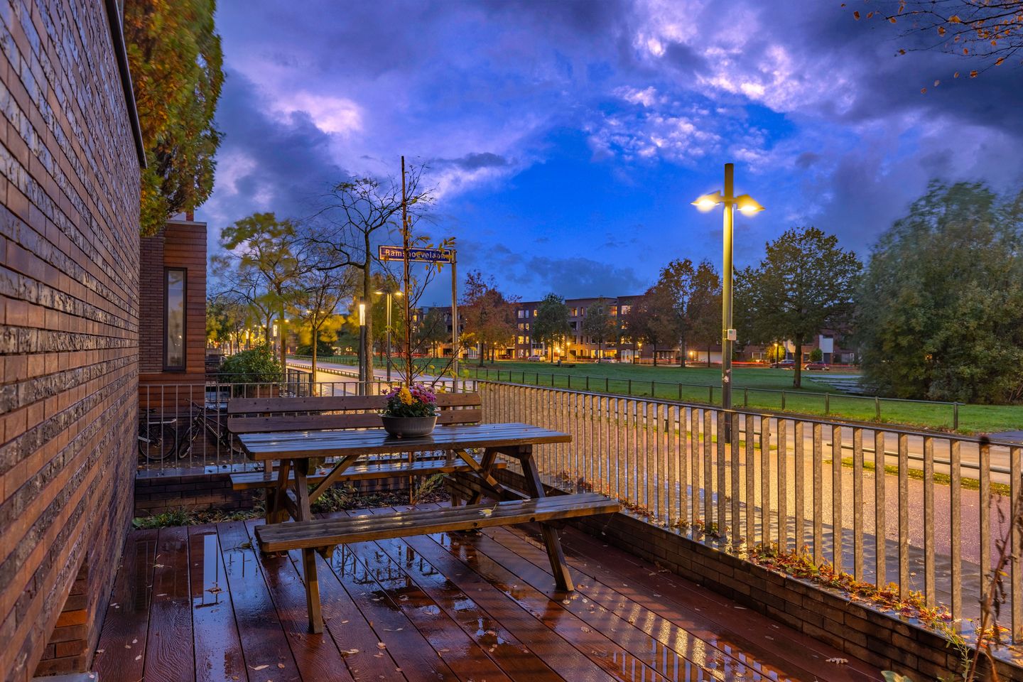 Foto 40 van Lonnekerspoorlaan 90