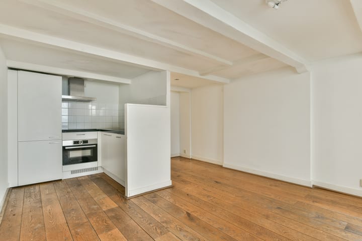 Foto 8 van Haarlemmerstraat 66-A