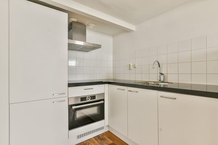 Foto 9 van Haarlemmerstraat 66-A