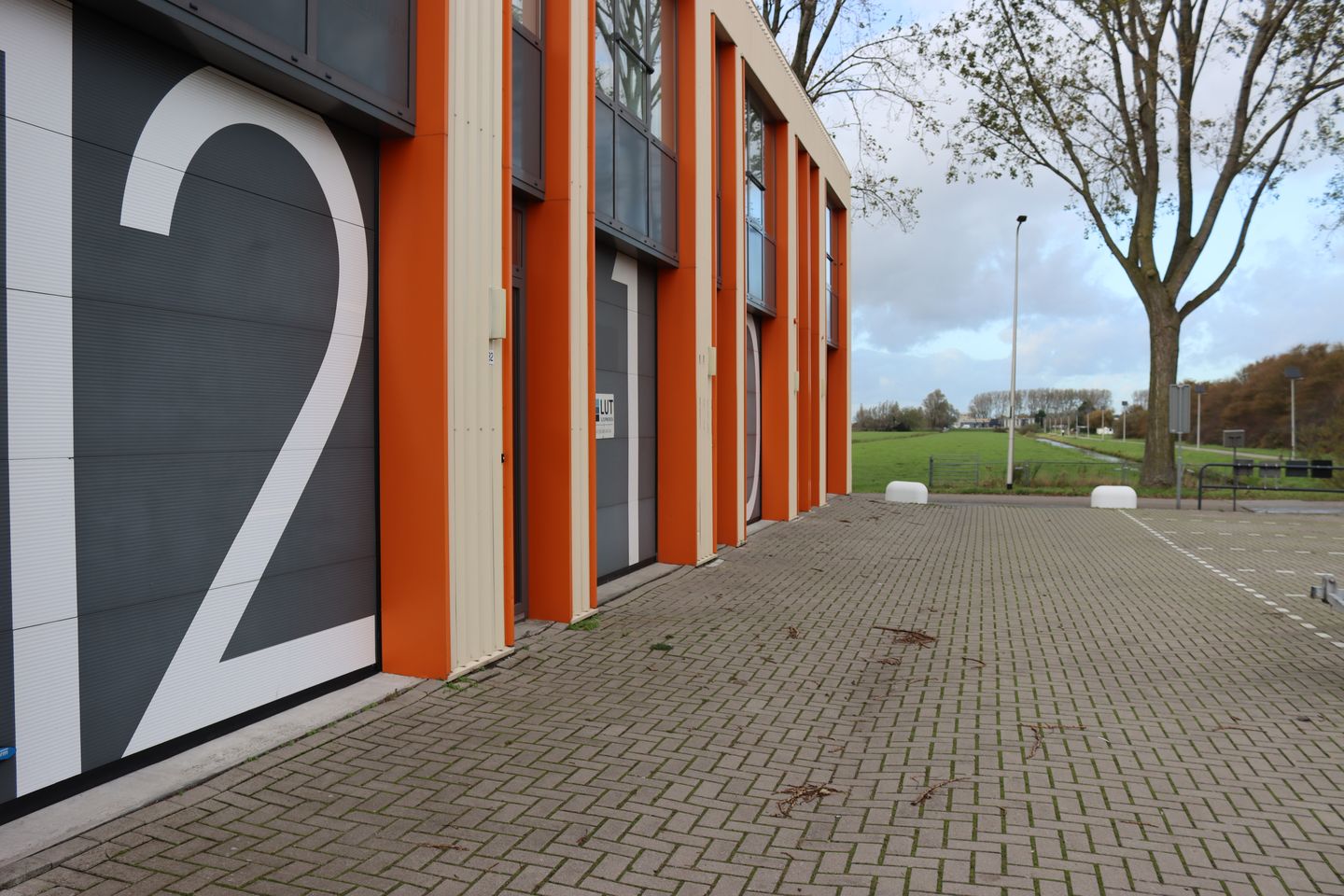 View photo 4 of Zaagmolenweg 32