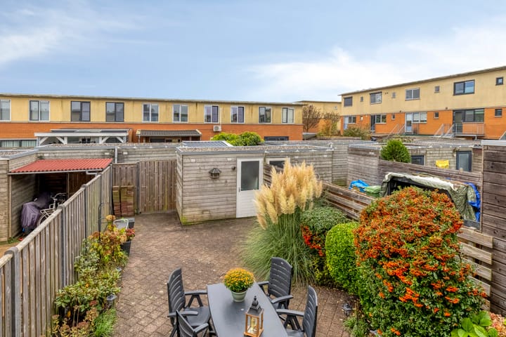 Photo 9 of Josine Reulingstraat 54