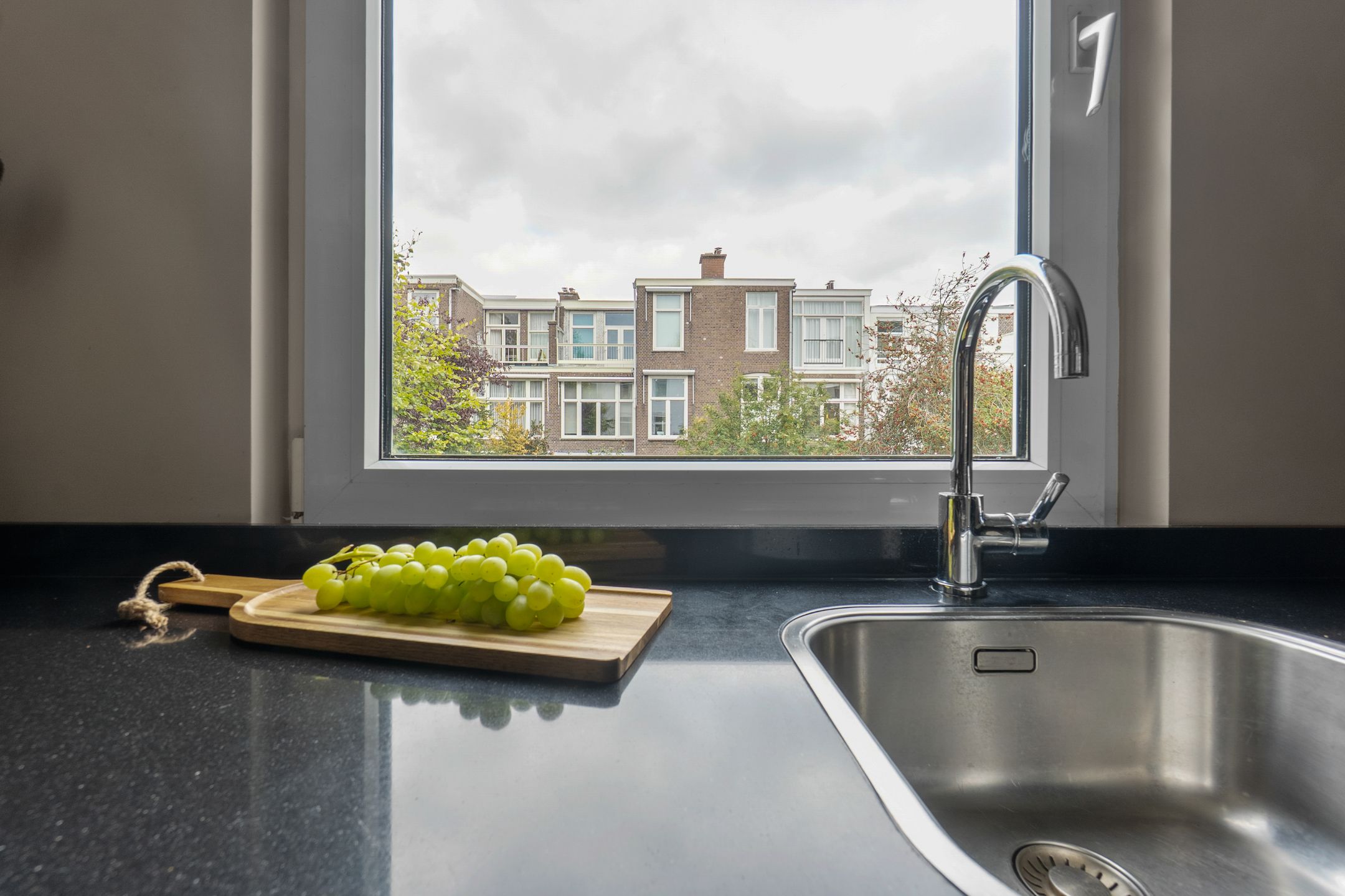 Photo 24 of Obrechtstraat 299