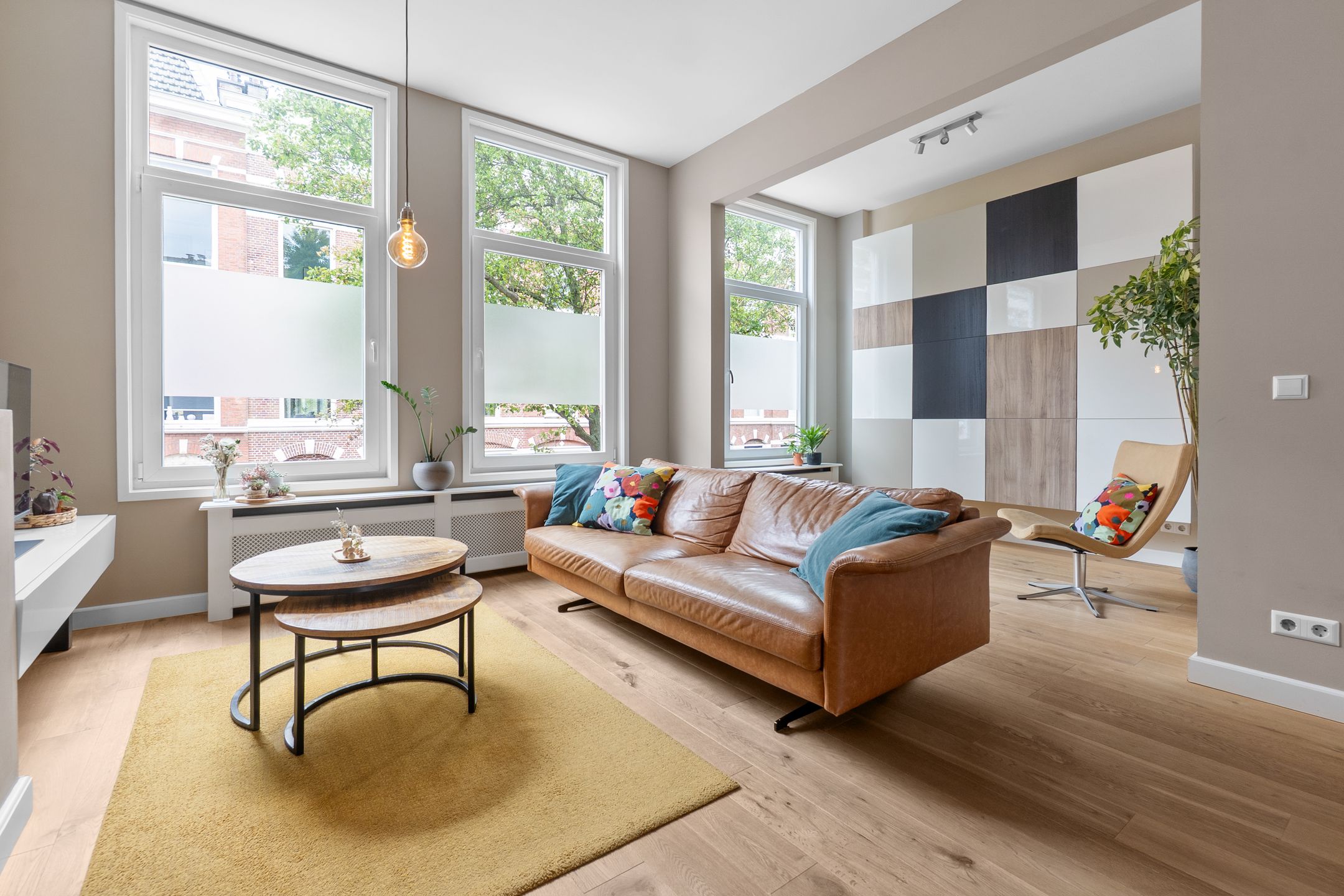 Photo 27 of Obrechtstraat 299