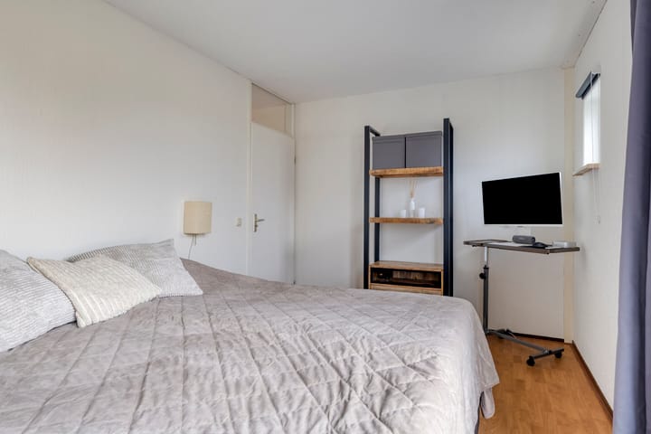 Photo 22 of Josine Reulingstraat 54