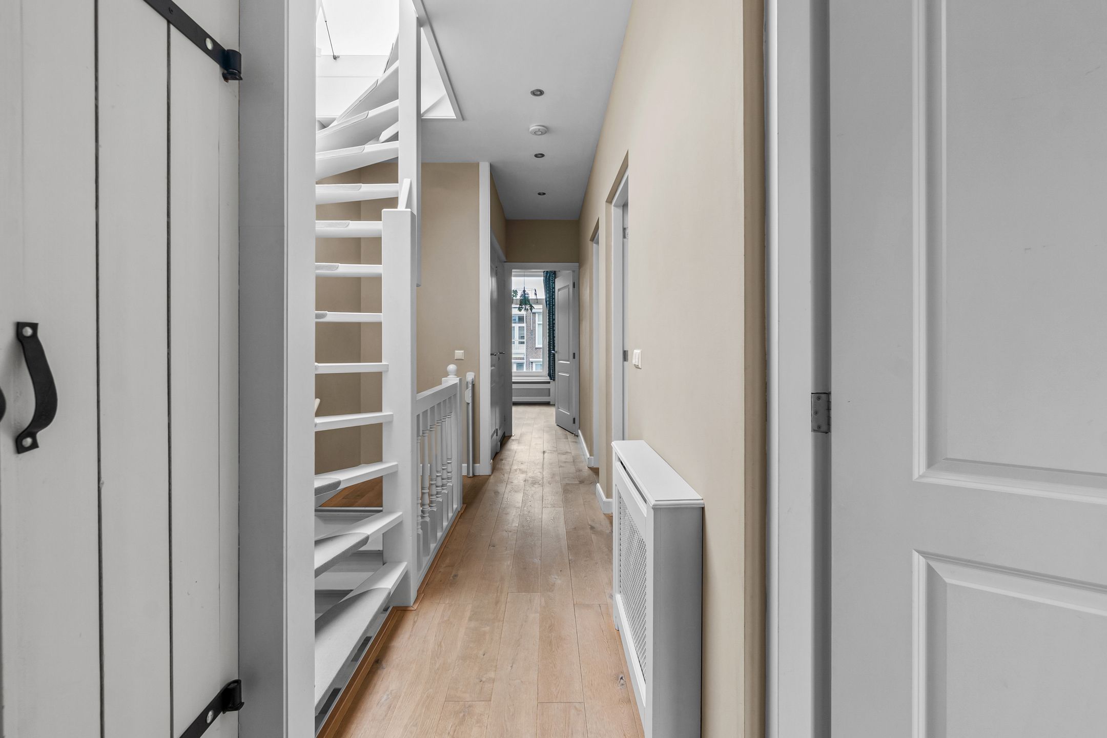 Photo 42 of Obrechtstraat 299