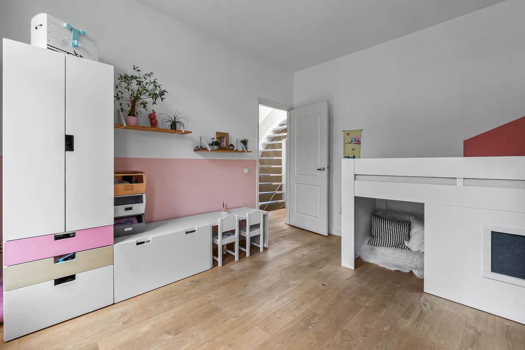 Photo 47 of Obrechtstraat 299