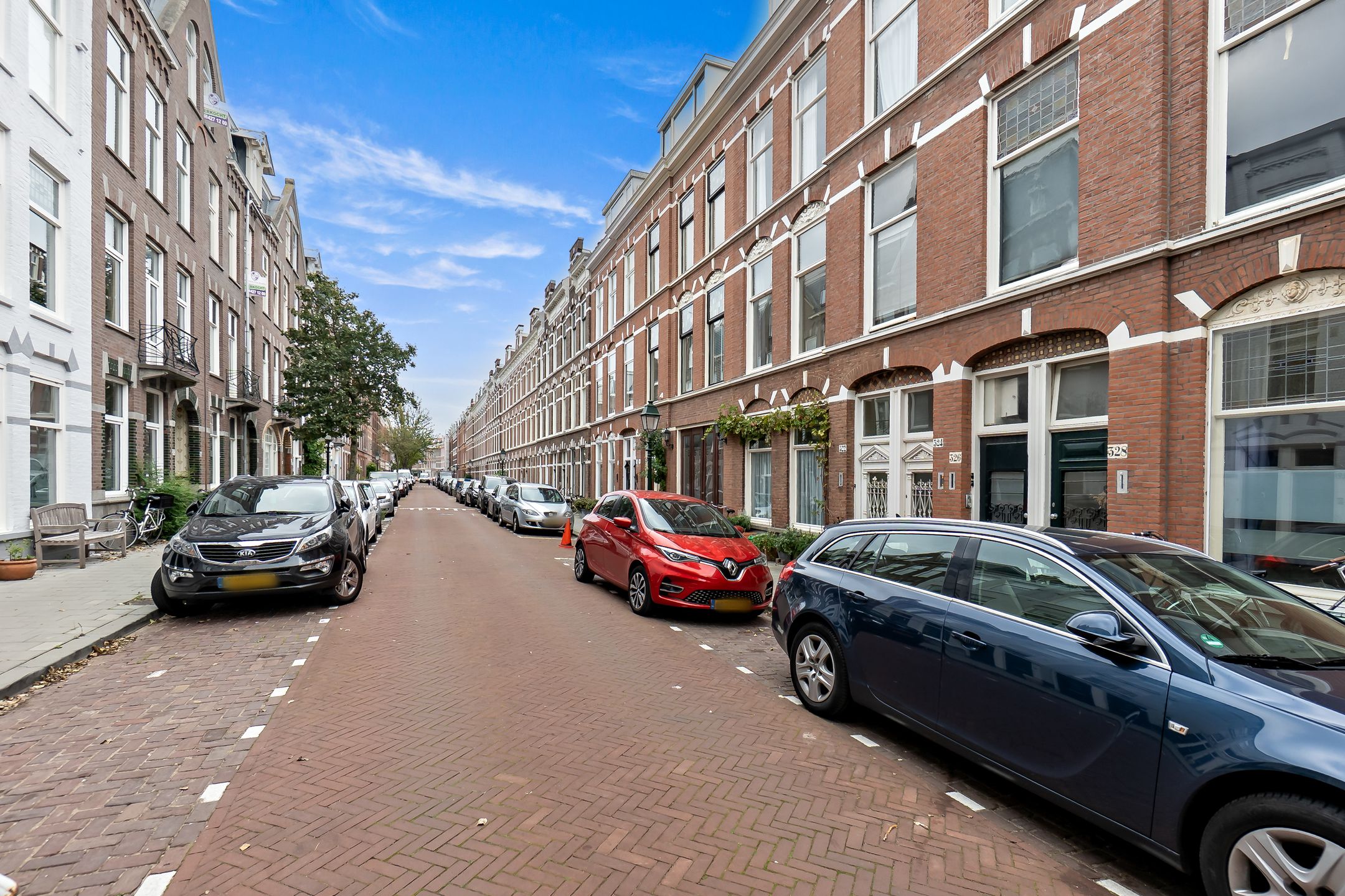 Photo 63 of Obrechtstraat 299